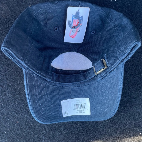 NWT NFL Tennessee Titans Hat Football Cap Gameday Adjustable One Size - Picture 4 of 10